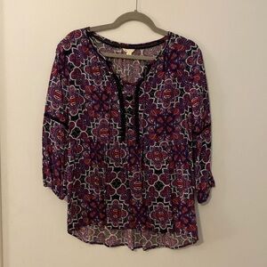 Cato blouse. Like new condition. Size large hi-low hem.